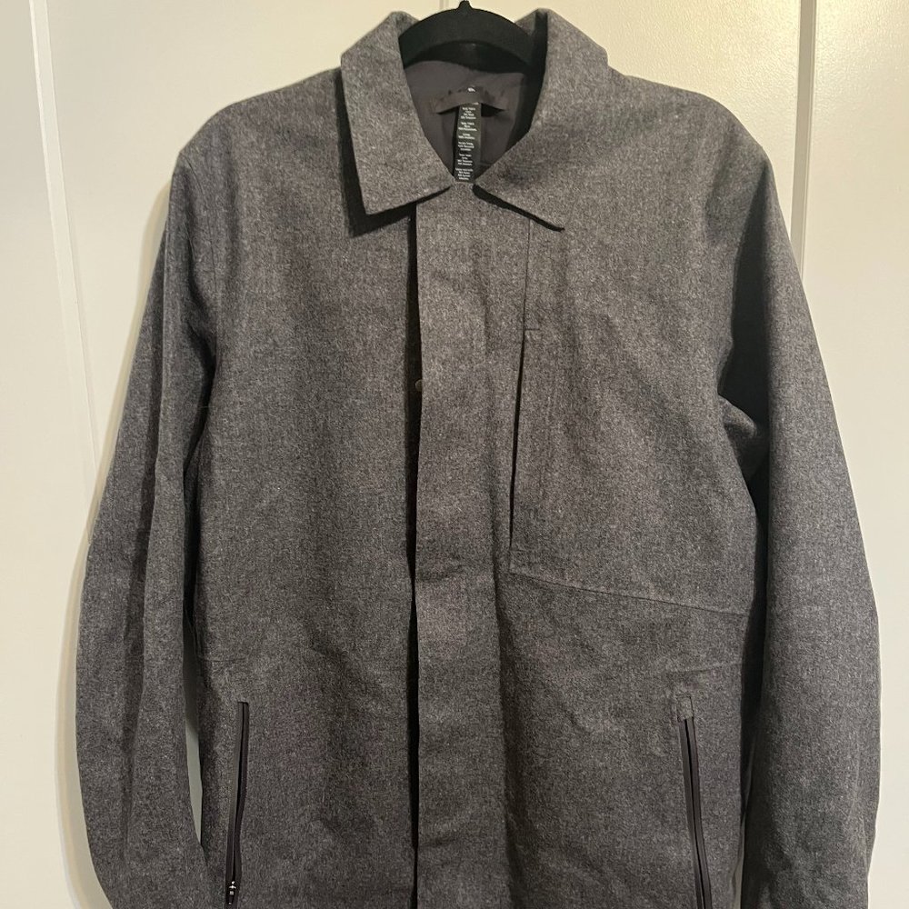 Medium Gray Lululemon Men's Trench Coat